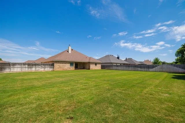 Photo of 6710 Summerwood Trail