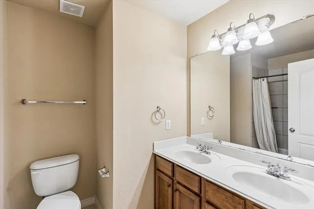 Photo of 1244 Catherine Lane