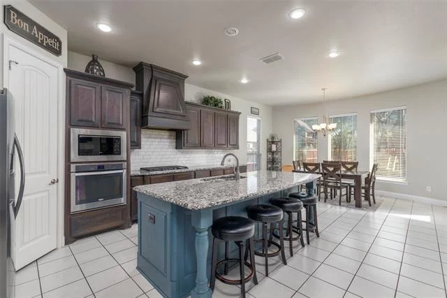 Photo of 704 Elm Creek Circle