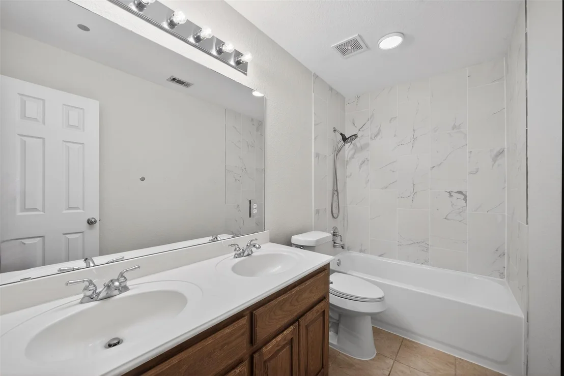 Photo of 1203 Rainforest Lane