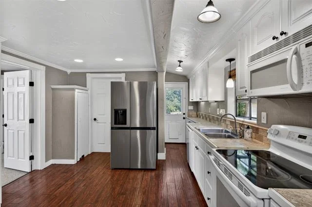 Photo of 715 W Munson Street