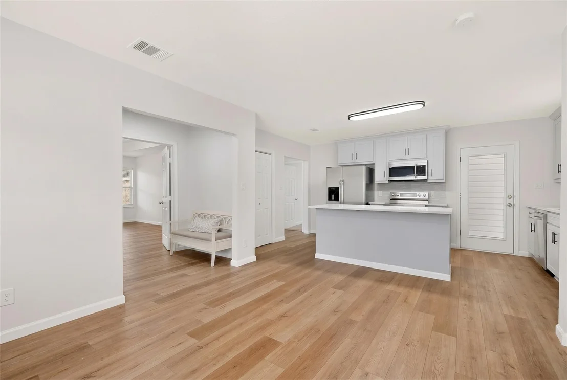 Photo of 405 Elm Drive