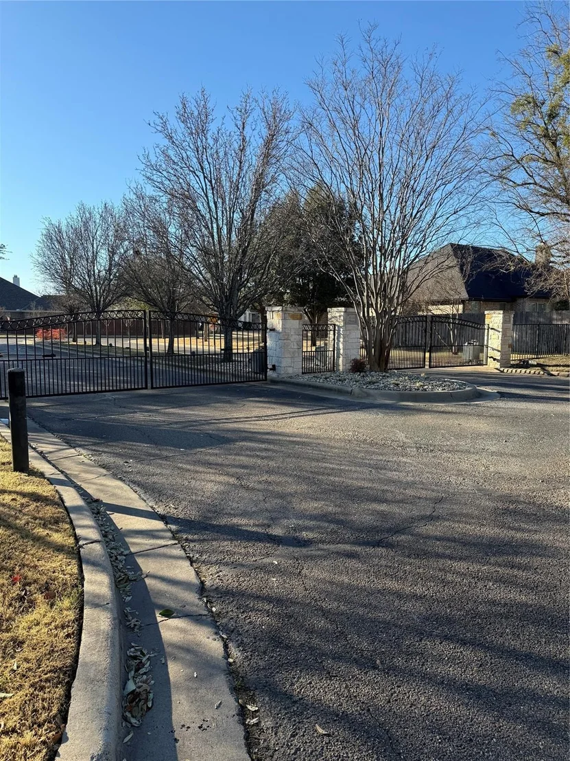 Photo of 29 North Shore Circle
