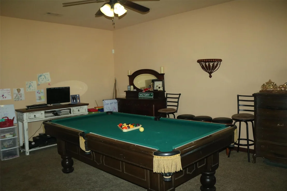 Photo of 1055 Chartres