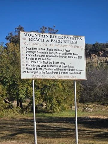 Photo of 1021 River View Road