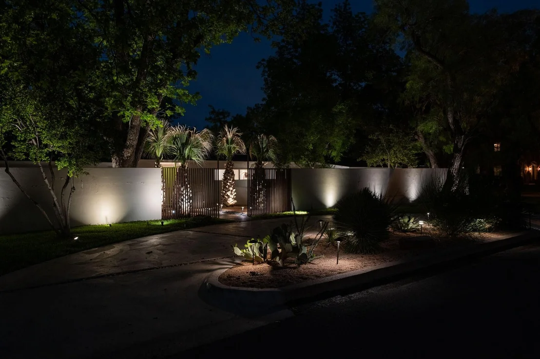 Photo of 741 Rivercrest Drive