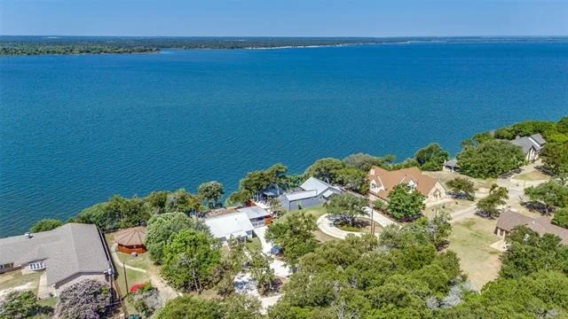 Photo of 111 Live Oak Drive