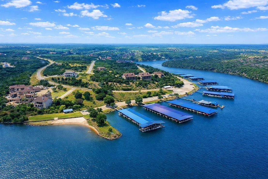 Photo of 303 Eagle Point