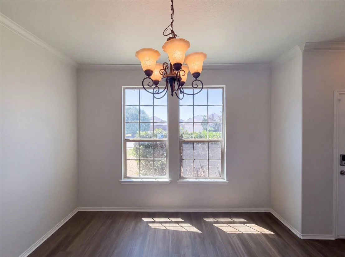 Photo of 5928 Deck House Road