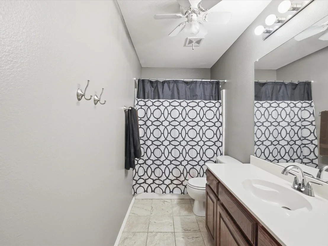 Photo of 5004 Vaquero Drive