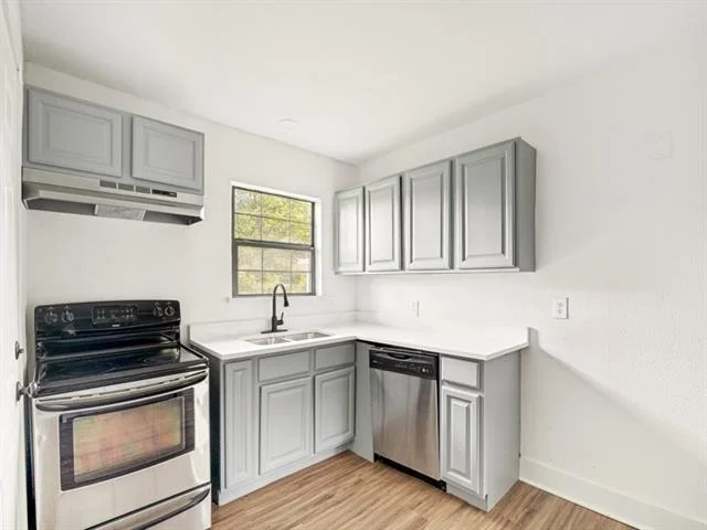 Photo of 616 Leyenda Drive