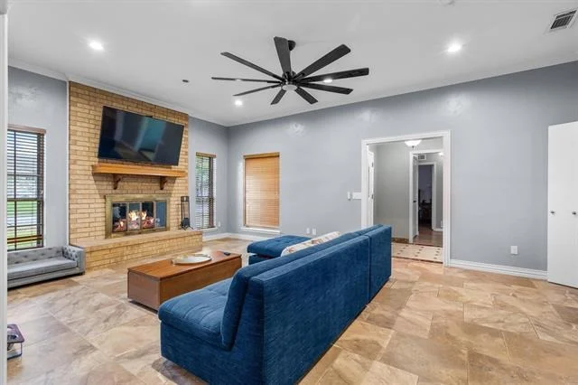 Photo of 2214 Valley Mill