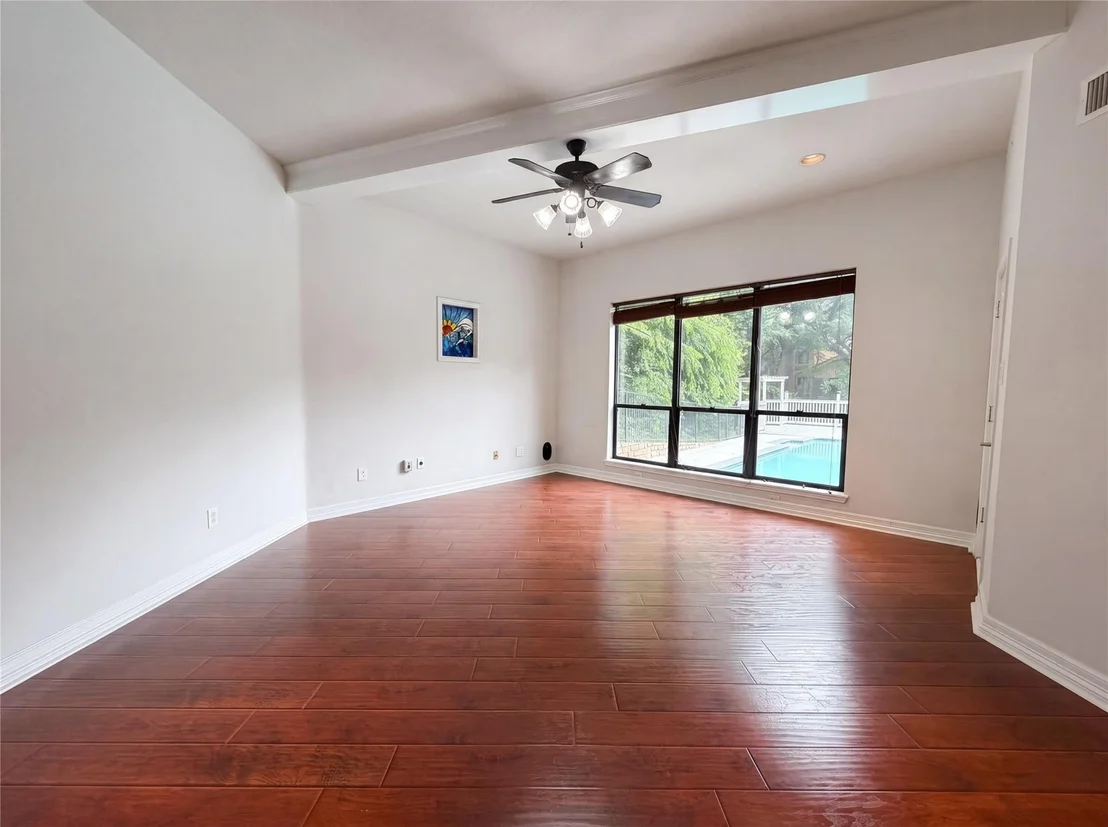 Photo of 2405 Castle Rock Road