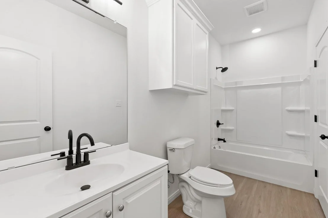 Photo of 84 Crescent