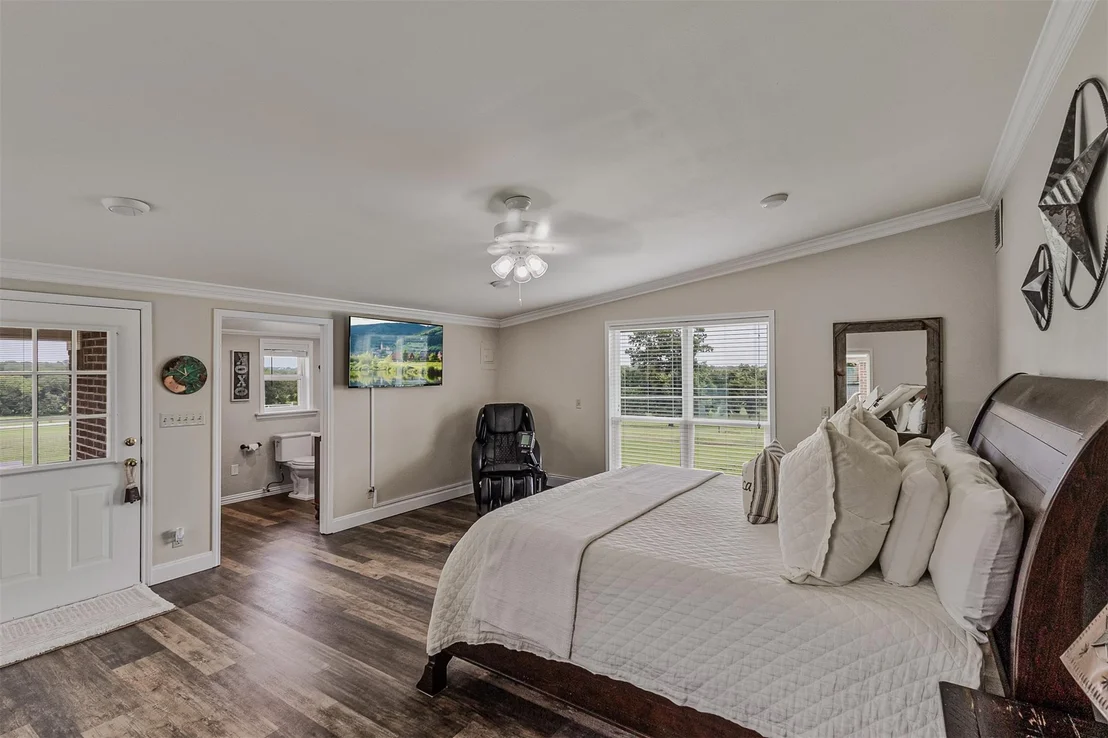 Photo of 339 Colwell Road