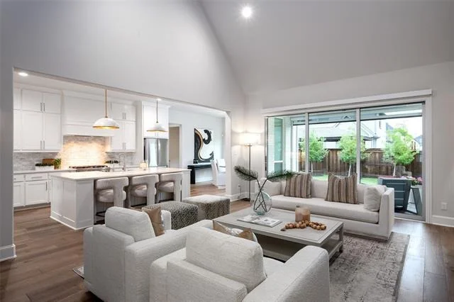 Photo of 4541 Silver Spur Drive