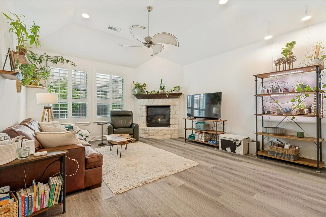 Photo of 15805 Canyon Ridge