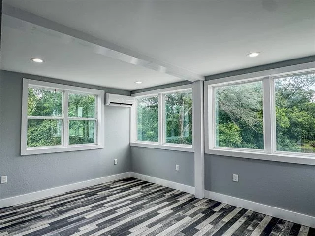Photo of 1232 Kennie Drive