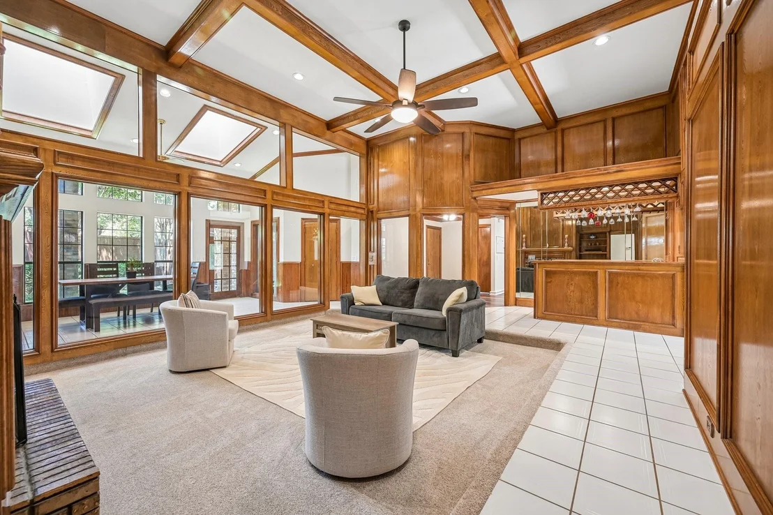 Photo of 925 Spring Brook Drive