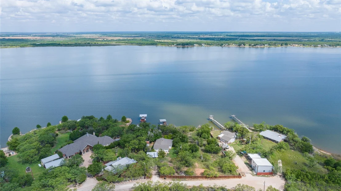 Photo of 9732 Cove Road