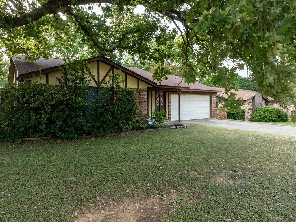 Photo of 700 Del Mar Lane