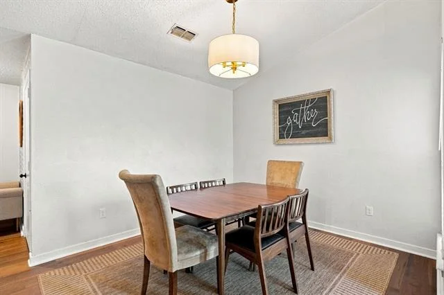 Photo of 749 Chanticleers Lane