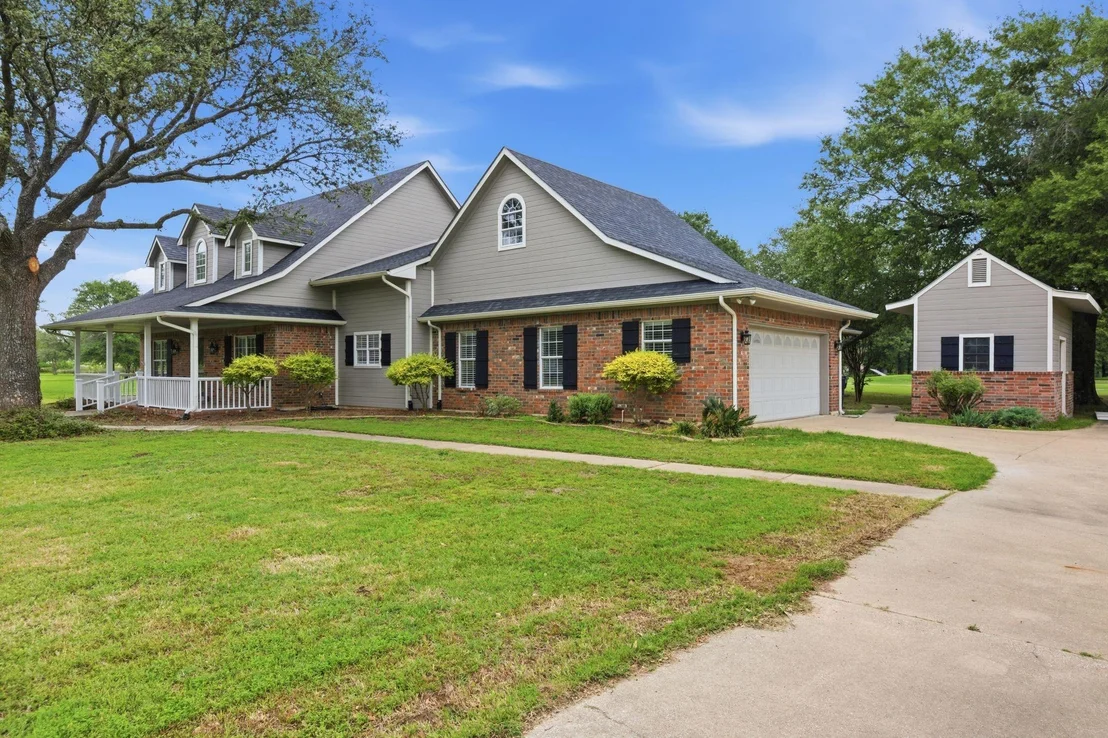 Photo of 249 Private Road 5940