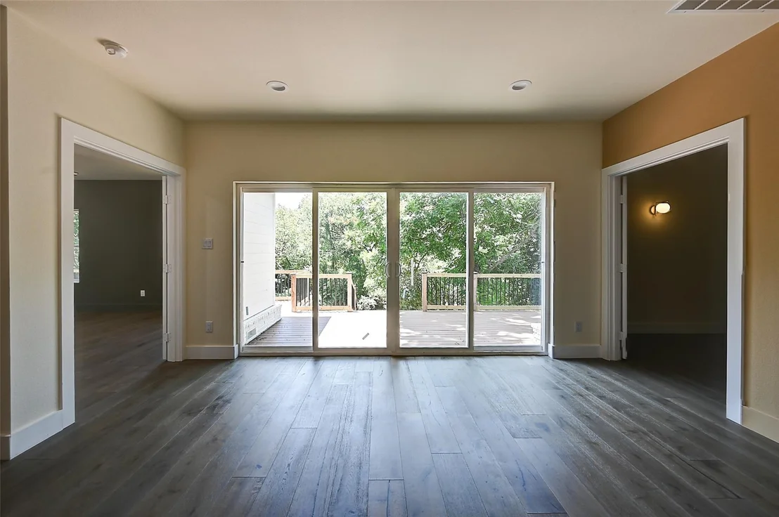 Photo of 3900 Pelham Road