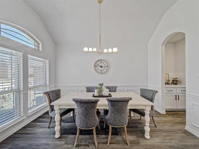 Photo of 426 Brook Meadow Drive
