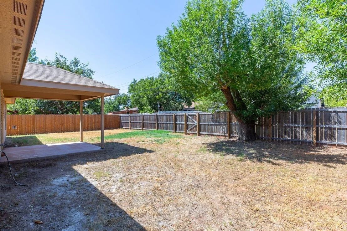 Photo of 2910 Wenwood Road