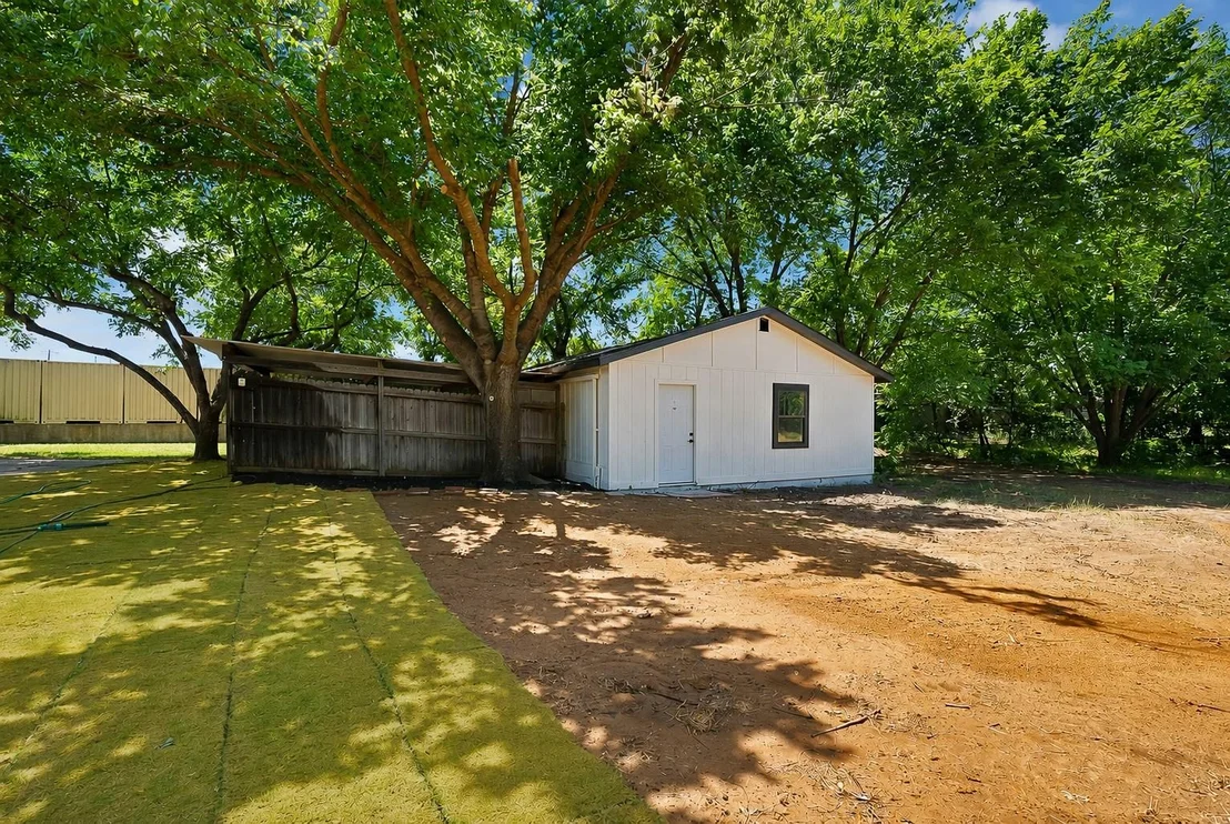 Photo of 105 Oak Lane