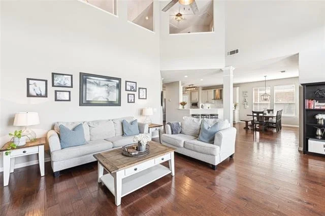 Photo of 11281 Balcones Drive