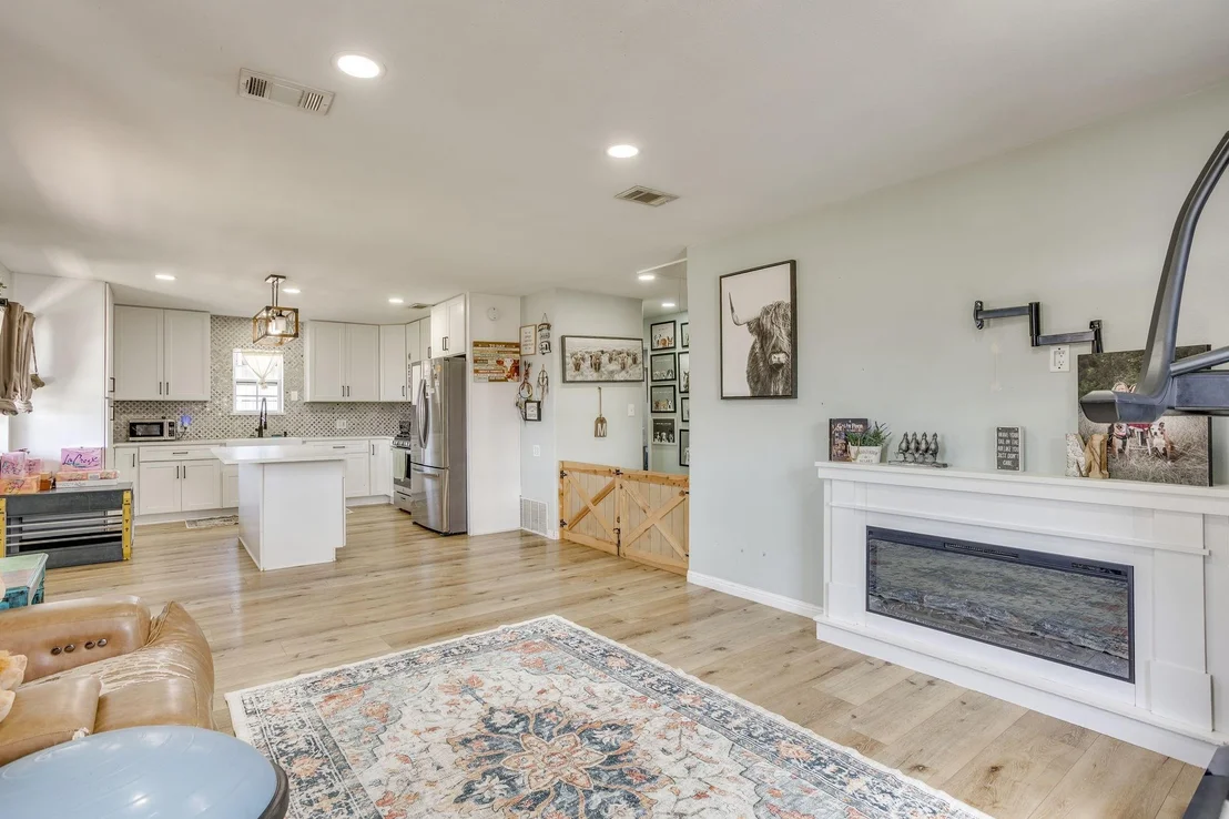 Photo of 3678 County Road 3655