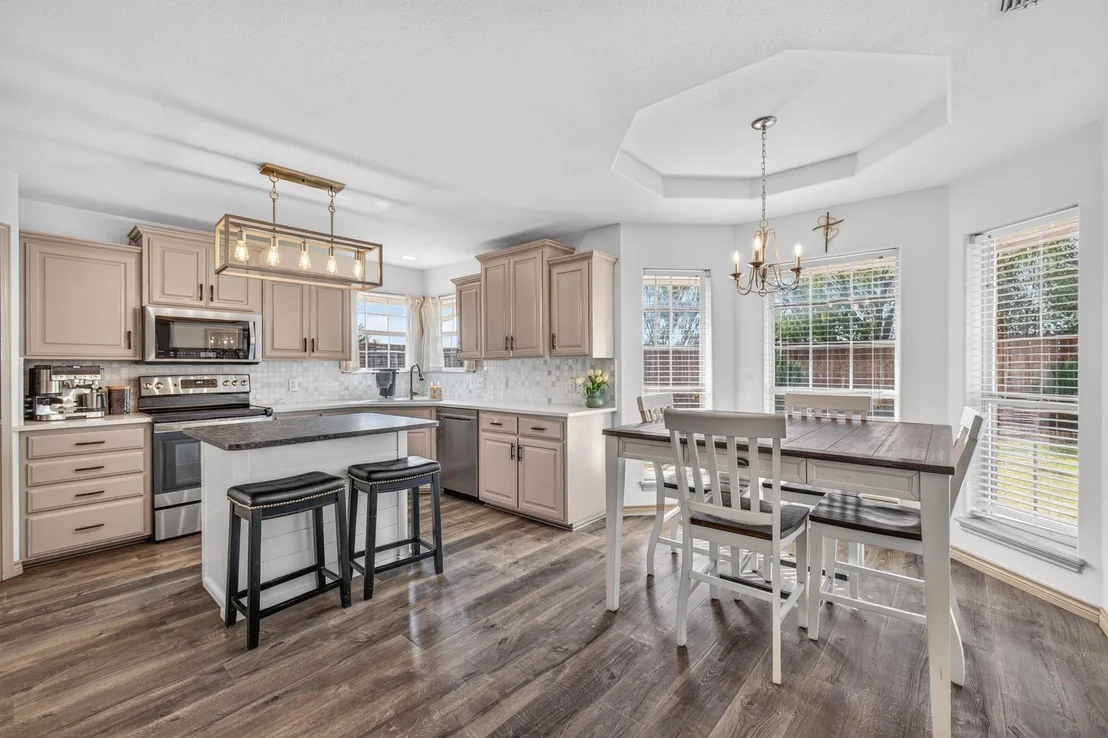 Photo of 5441 Wagon Wheel Avenue