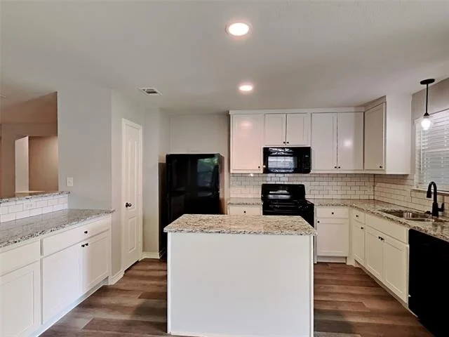 Photo of 2161 Lone Pecan Drive