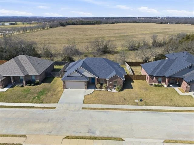 Photo of 711 Hadley Lane