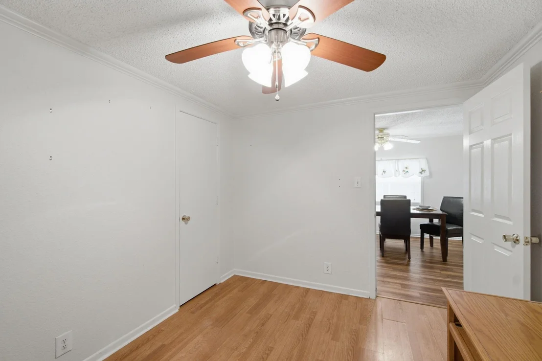 Photo of 5849 Atlantic Drive