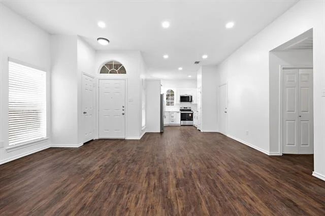 Photo of 153 Summerhill Drive
