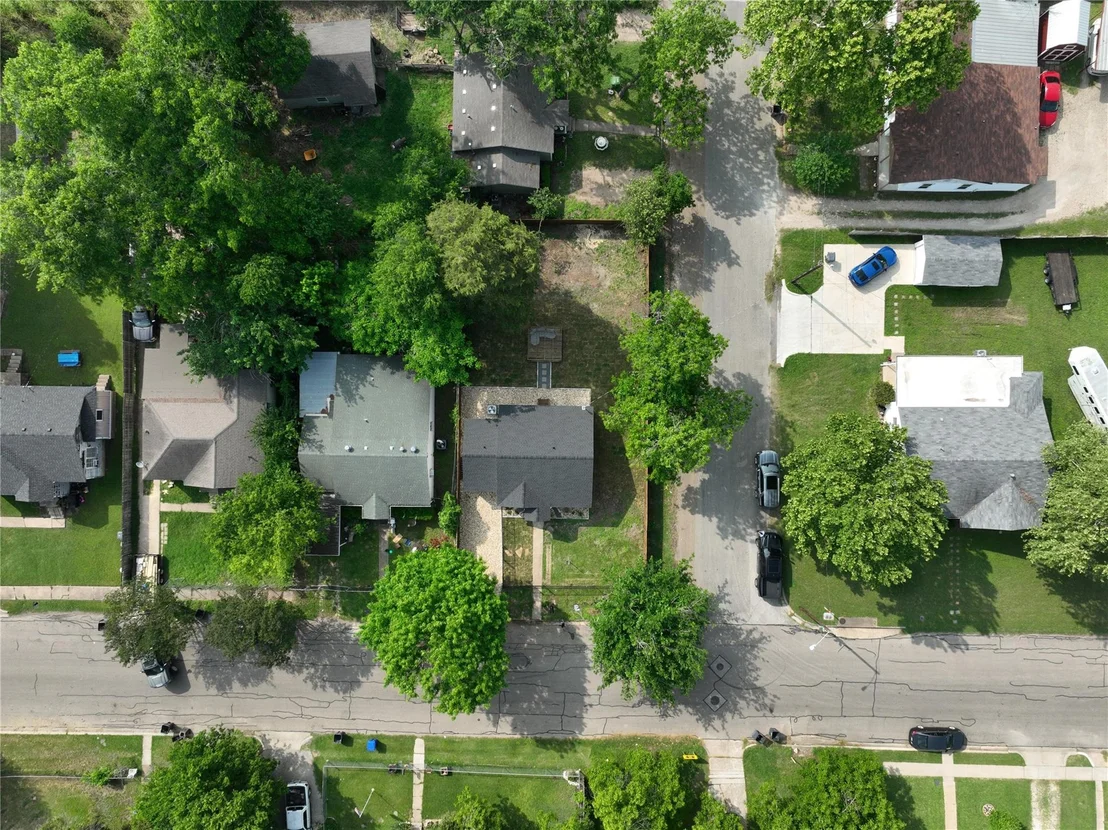 Photo of 2732 Mckenzie Avenue