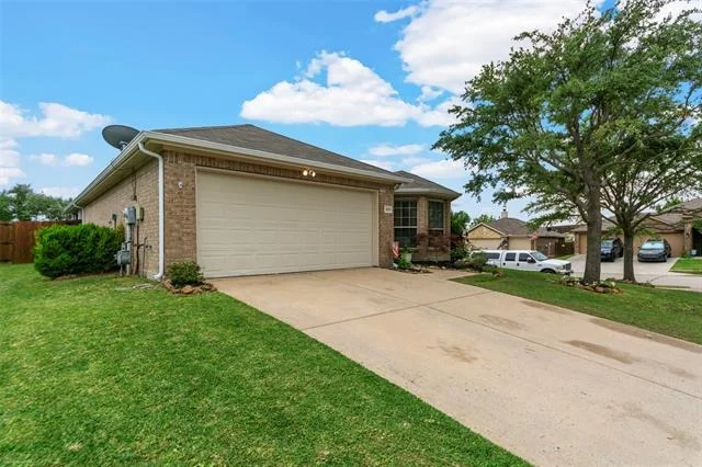 Photo of 1078 Shepard Lane