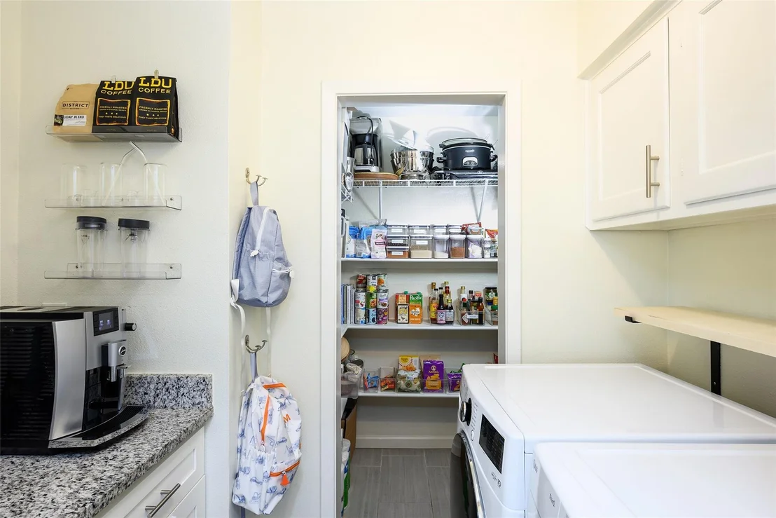 Photo of 3216 Townsend Drive