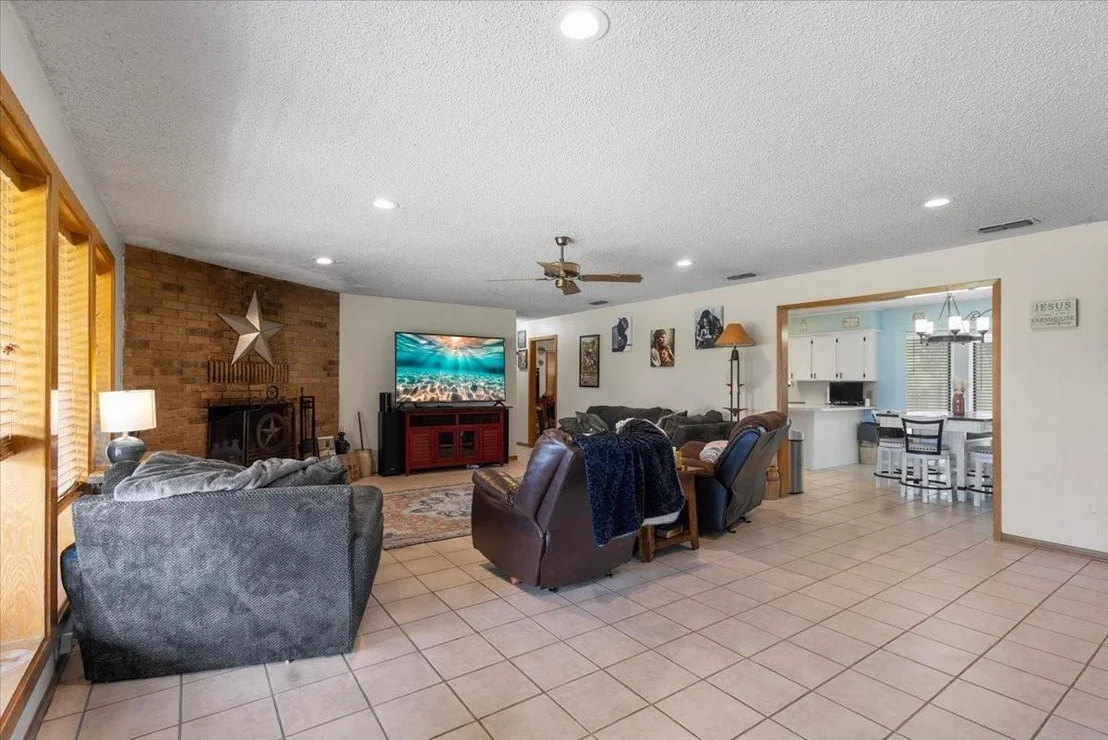 Photo of 102 Private Road 3174