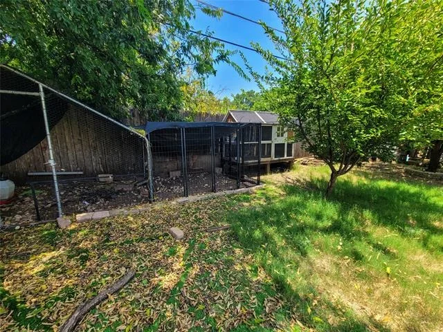 Photo of 2004 N 40th Street