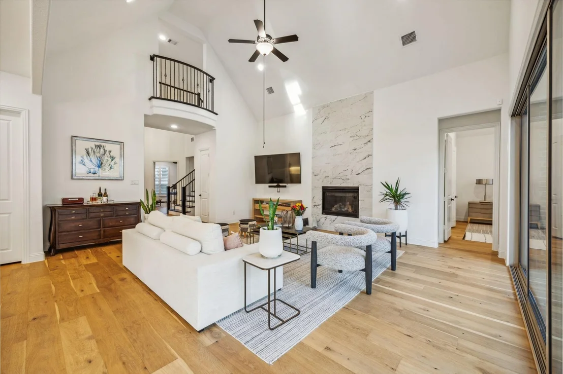 Photo of 8365 Western