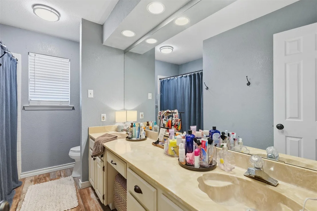 Photo of 112 Fairway Drive