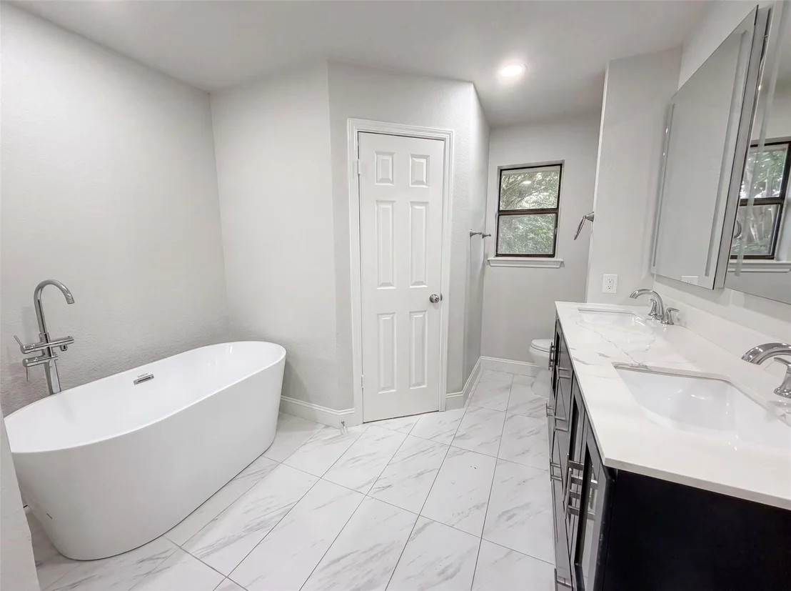 Photo of 127 Jason Drive