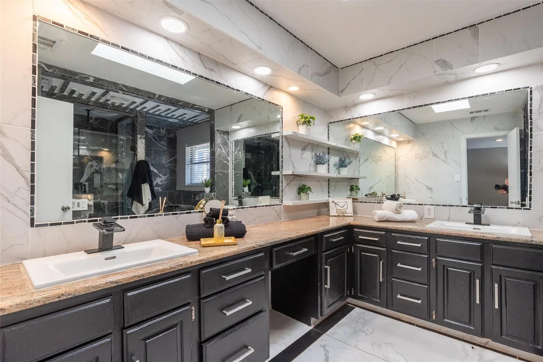 Photo of 46 Augusta Drive