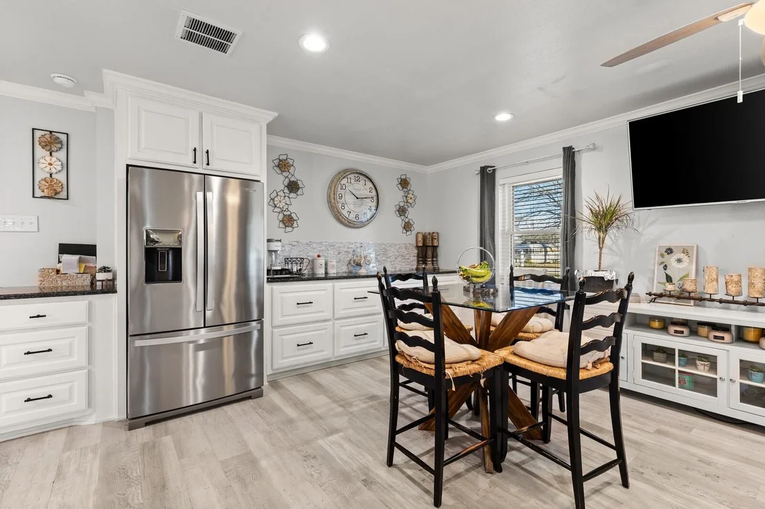 Photo of 210 S Booth Street