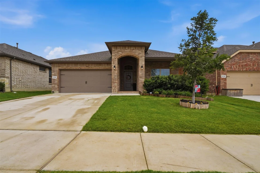 Photo of 2220 Dyre Drive