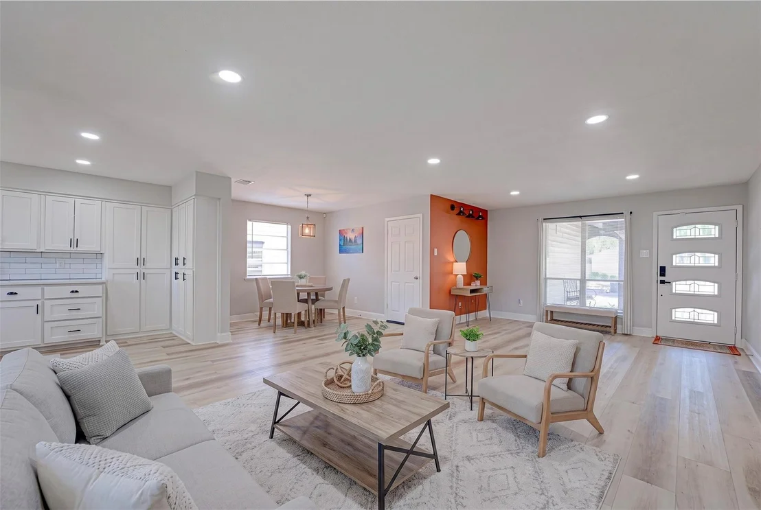 Photo of 3217 Centennial Drive